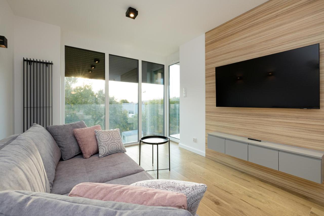 Apartamenty Perlowa Przystan By Noclegi Renters Kolobrzeg Luaran gambar