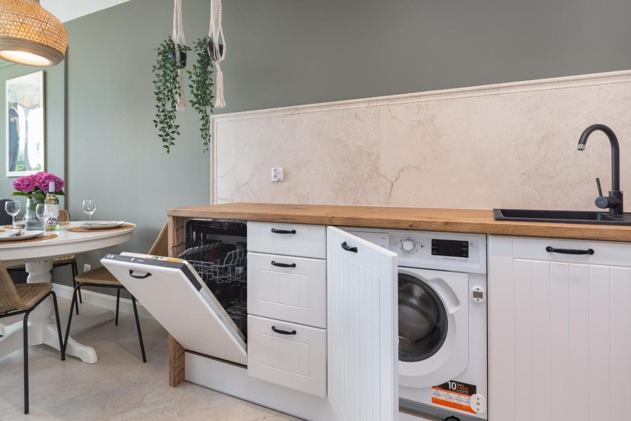 Apartamenty Perlowa Przystan By Noclegi Renters Kolobrzeg Luaran gambar