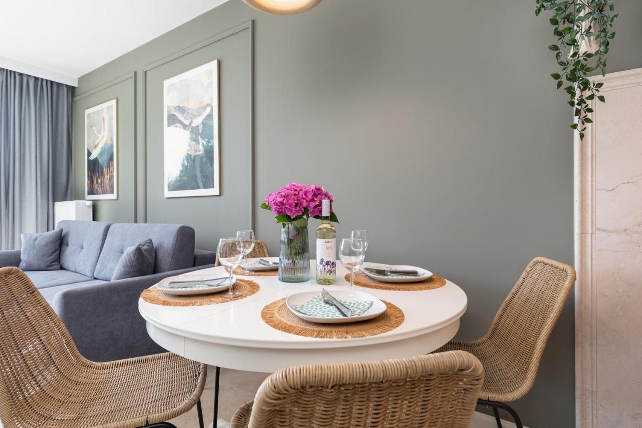 Apartamenty Perlowa Przystan By Noclegi Renters Kolobrzeg Luaran gambar